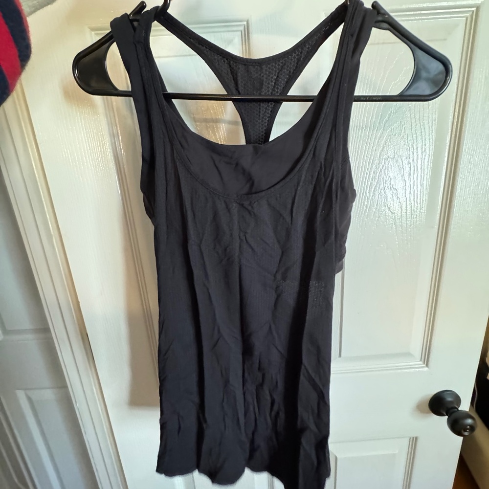 Lululemon sports tank